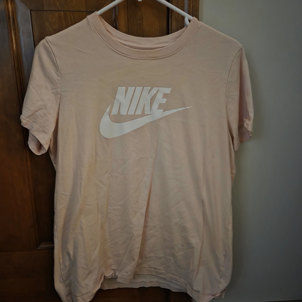 Nike Pink T-Shirt